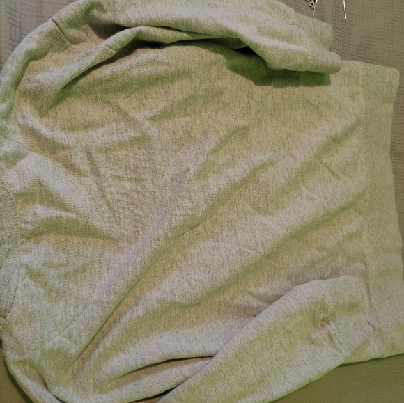 Very nice sueter size 7 - Picture 3 of 3